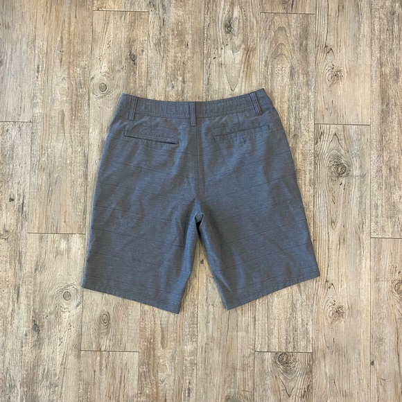 Hang Ten Casual flat front gray shorts - Picture 2 of 4